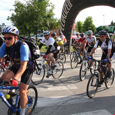 http://2015velovirginia.bike/cycling-tour/